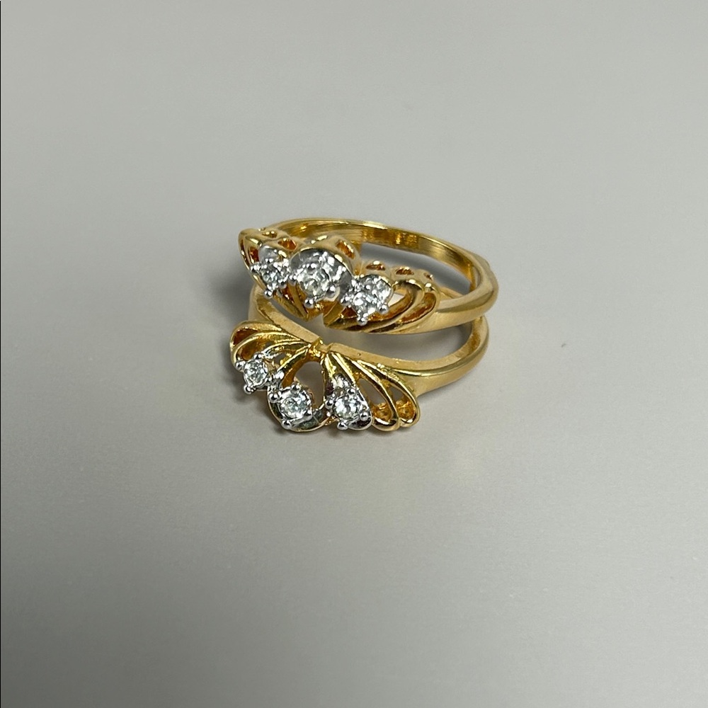 Costume Jewelry Elegant Gold & Crystal Accent Wrap Ring